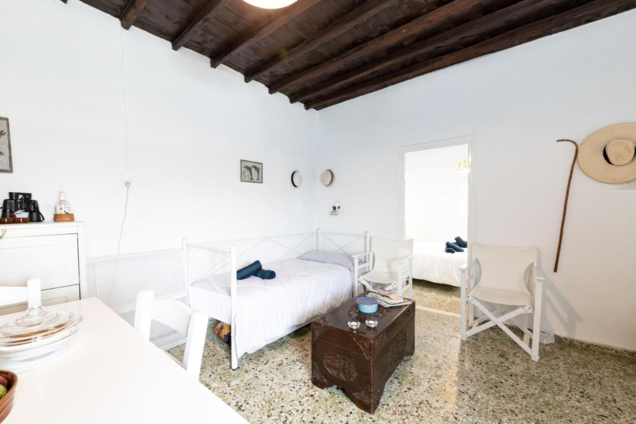 Pauvre Maison With Sea View Chrisopigi  Dış mekan fotoğraf